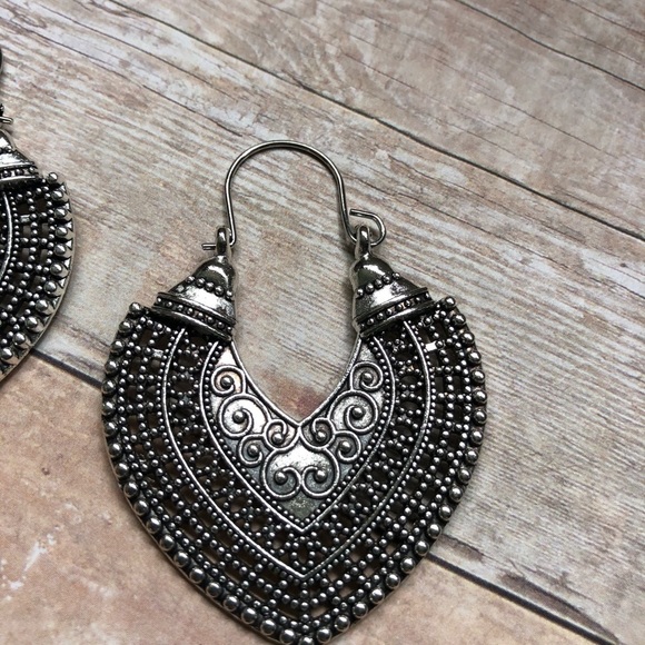 Pointed Mandala Earrings - Picture 2 of 4